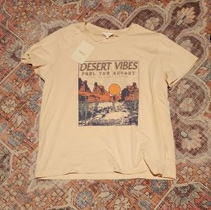 NWT Natural Graphic Tshirt Size L